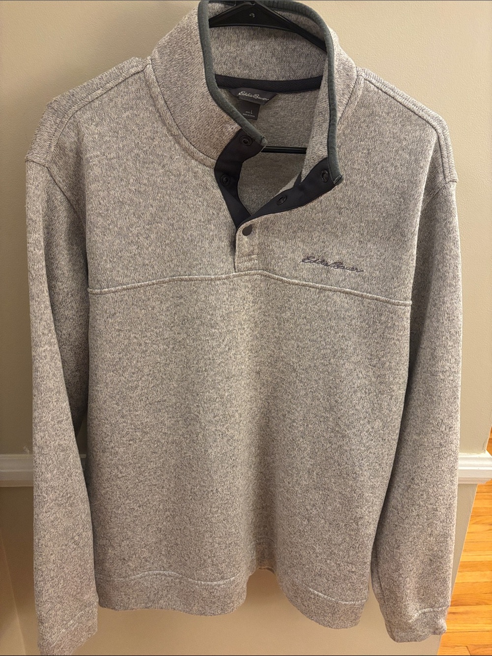 Eddie Bauer Light Gray Snap-Placket Pullover Sweatshirt